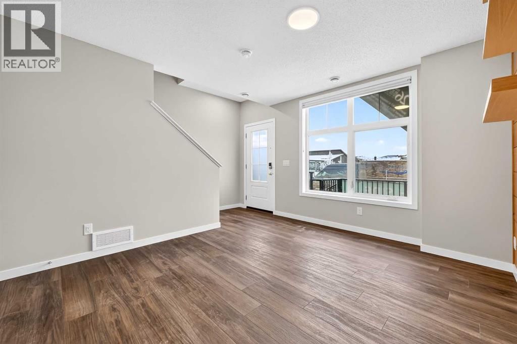 589 Mahogany Road property photo