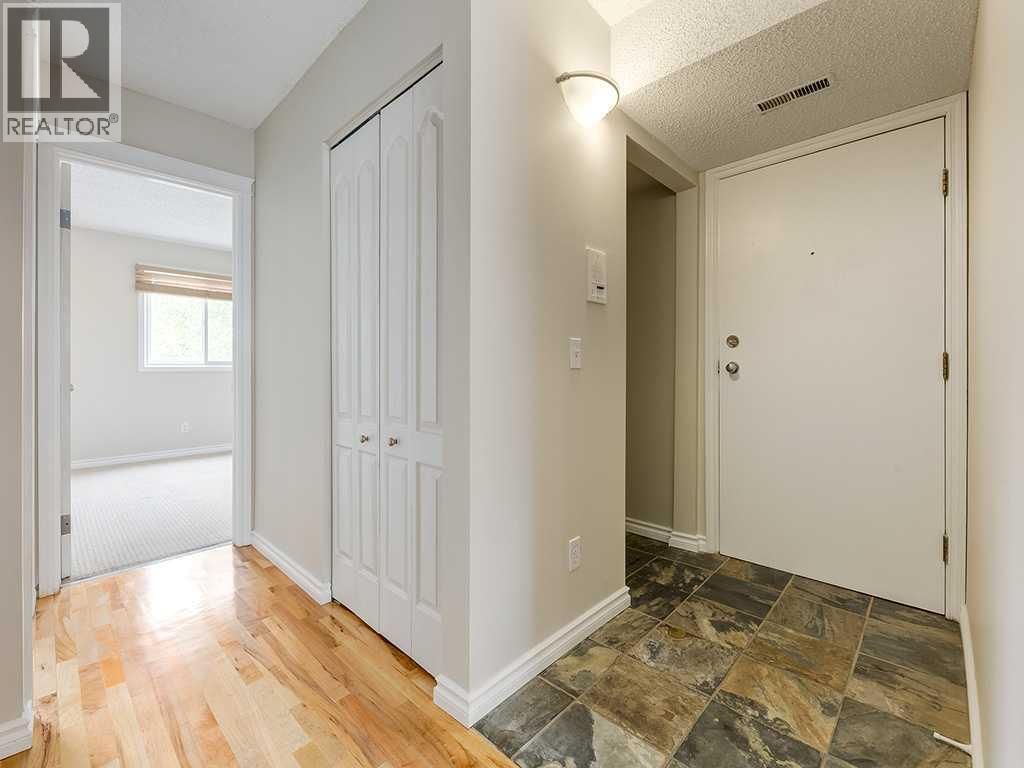1540 29 Street property photo