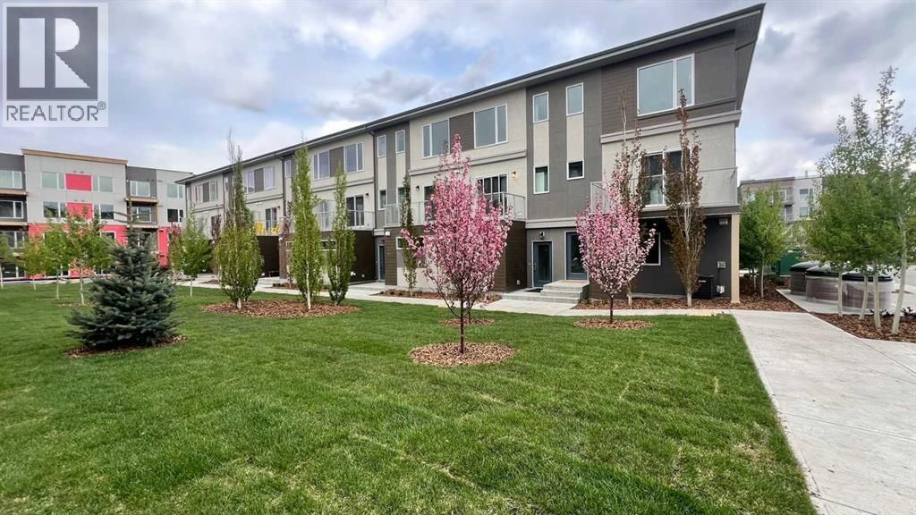 212 Shawnee Square property photo