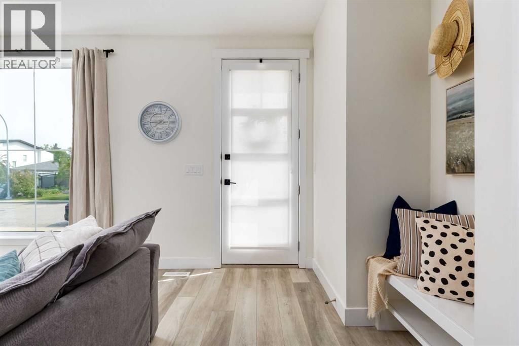 4629 72 Street property photo