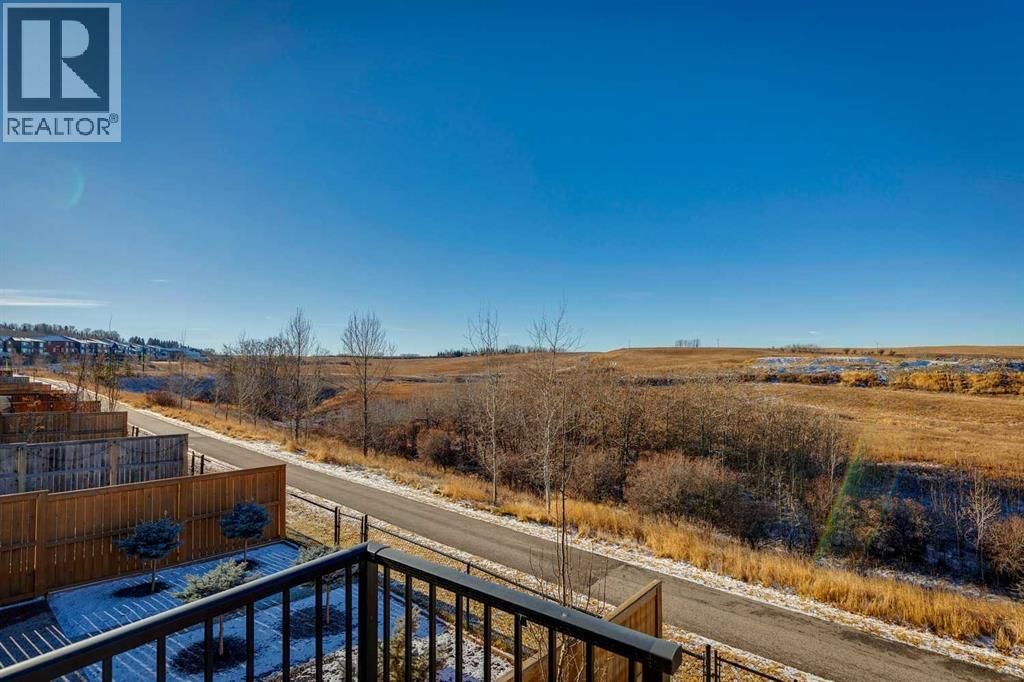 57 Crestridge Bay property photo