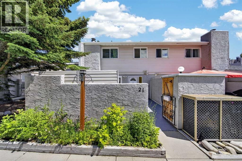 4915 45 Street property photo