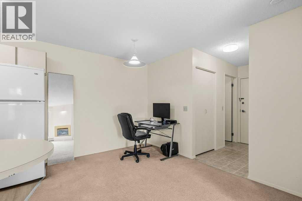 2422 Edenwold Heights property photo