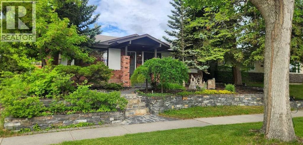 9415 Fairmount Drive property photo
