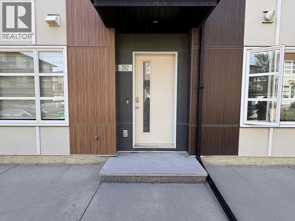 202 EVANSRIDGE Park property photo