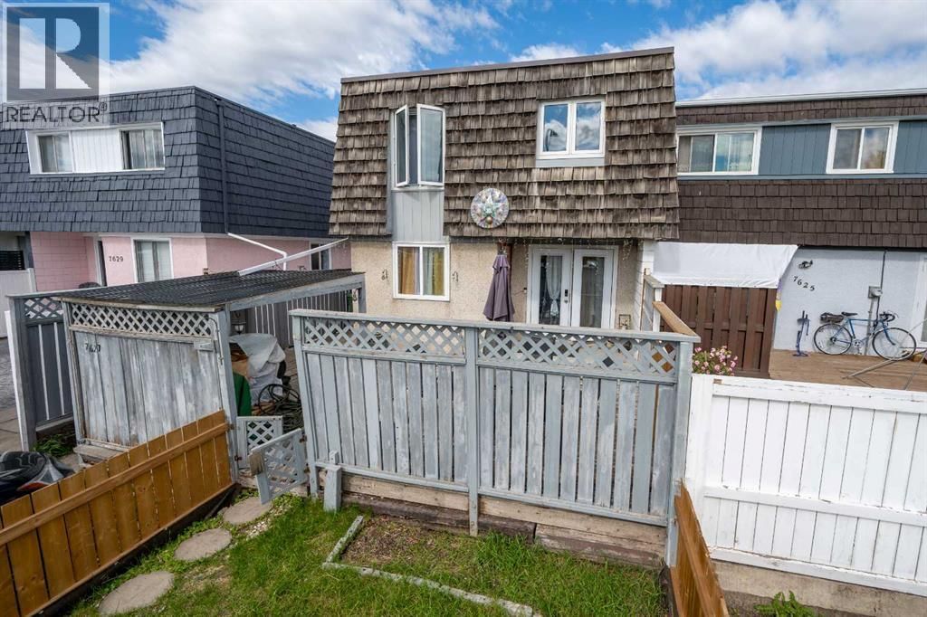 7627 24A Street property photo