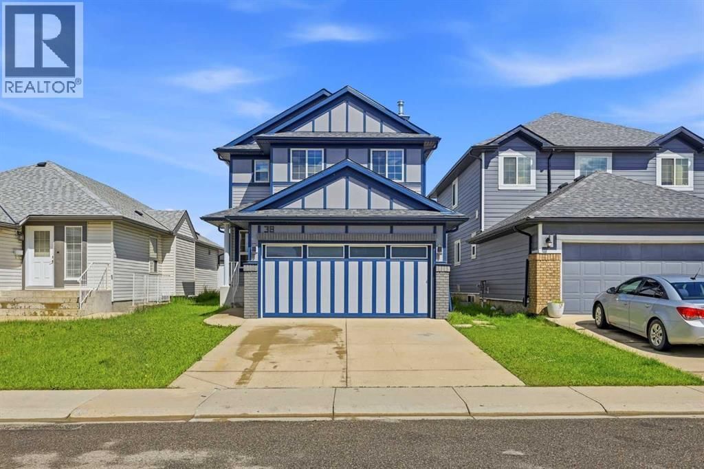 38 Saddleland Crescent property photo