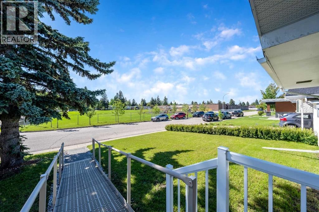 629 Agate Crescent property photo