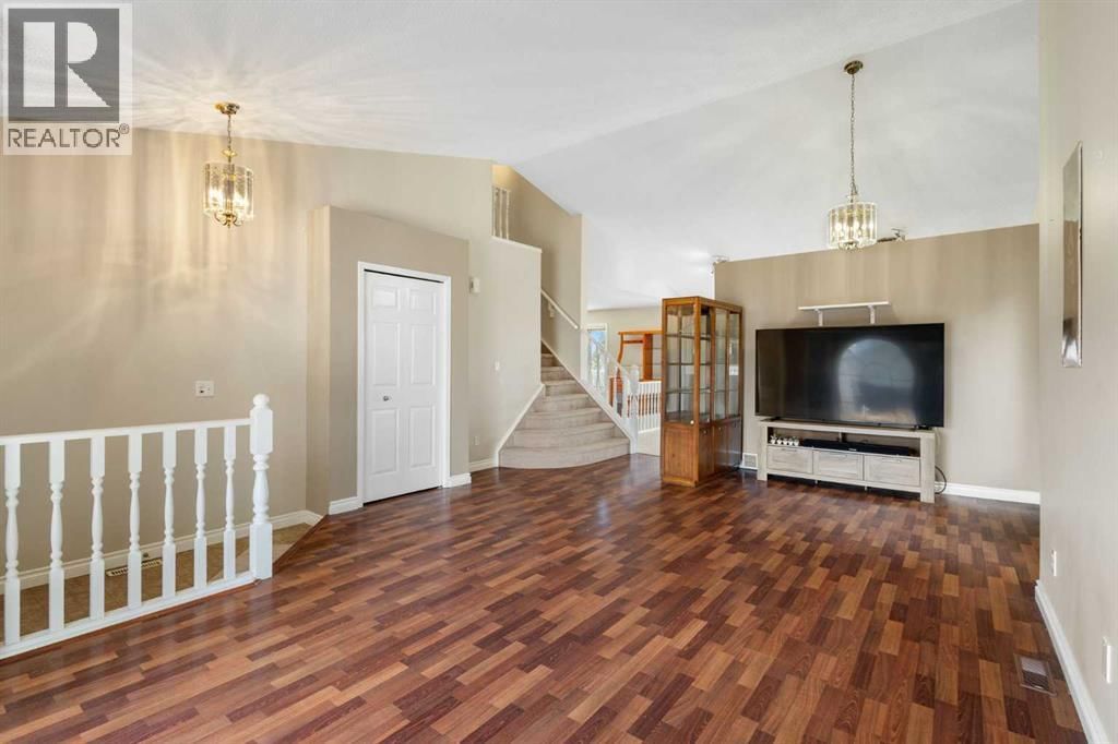 103 Riverside Way property photo