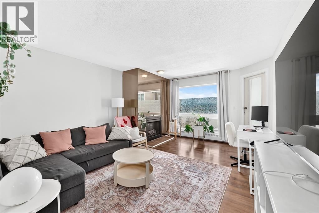 3717 42 Street property photo