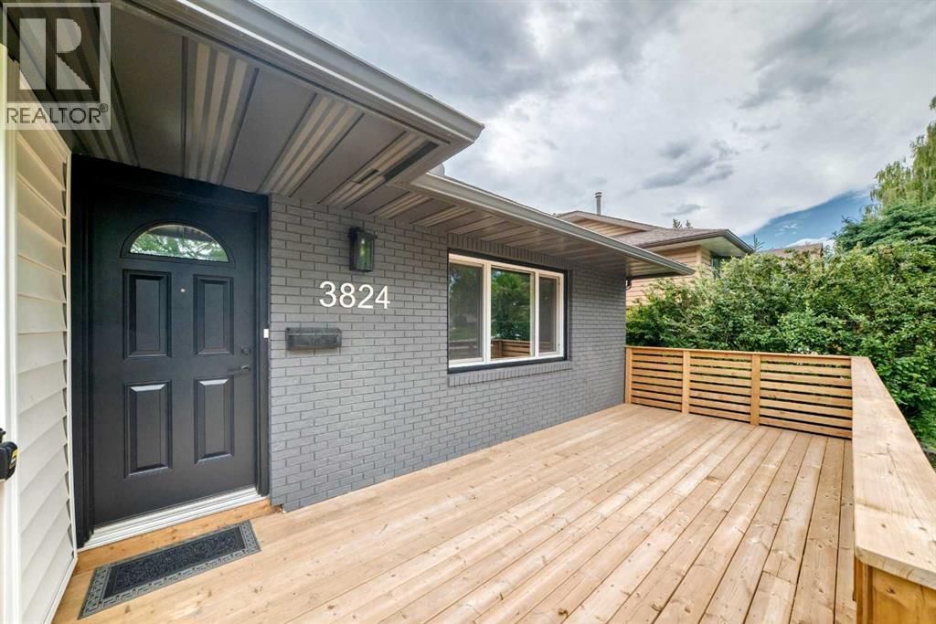 3824 Brooklyn Crescent property photo