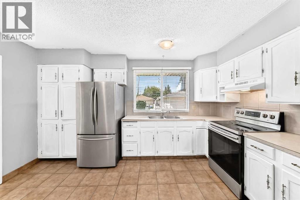 6839 Huntridge Hill property photo