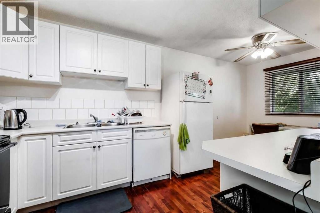 933 Marcombe Drive property photo