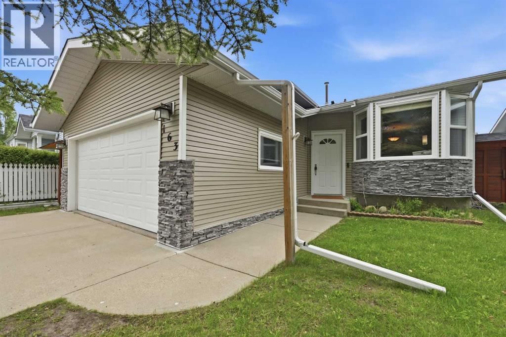 163 Macewan Meadow Way property photo