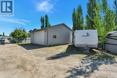 19 Lougheed Close | Red Deer Alberta | Slide Image Forty-two