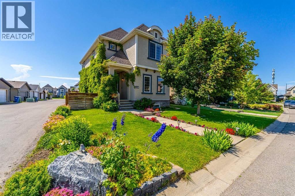 158 Mahogany Grove property photo