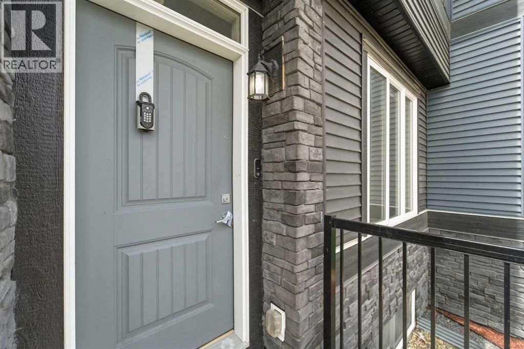 21 Corner Glen Row property photo