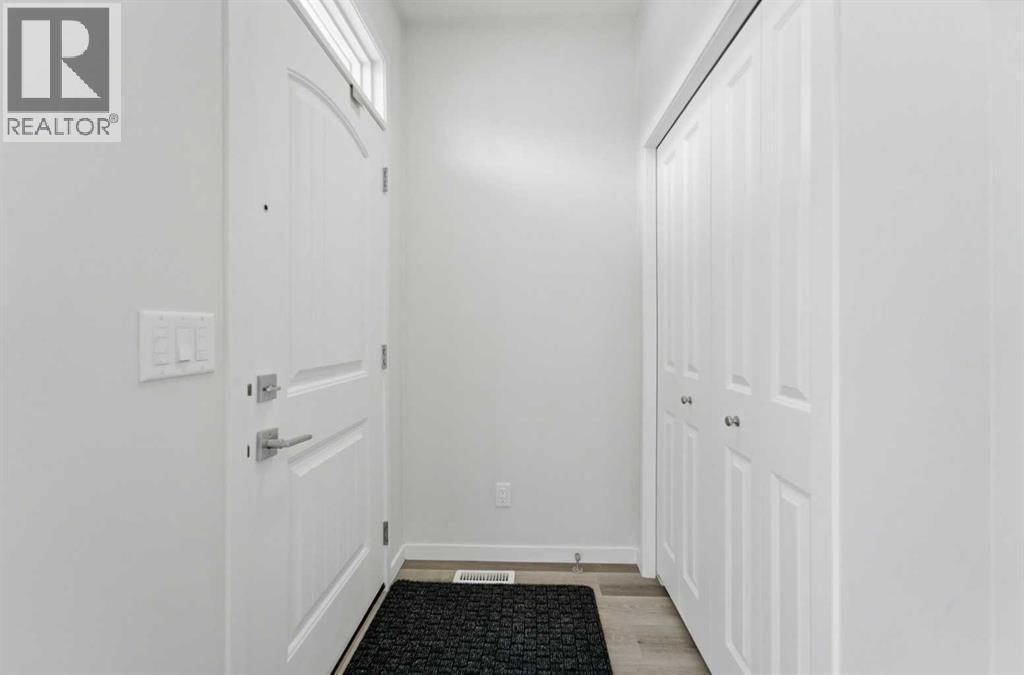 21 Corner Glen Row property photo