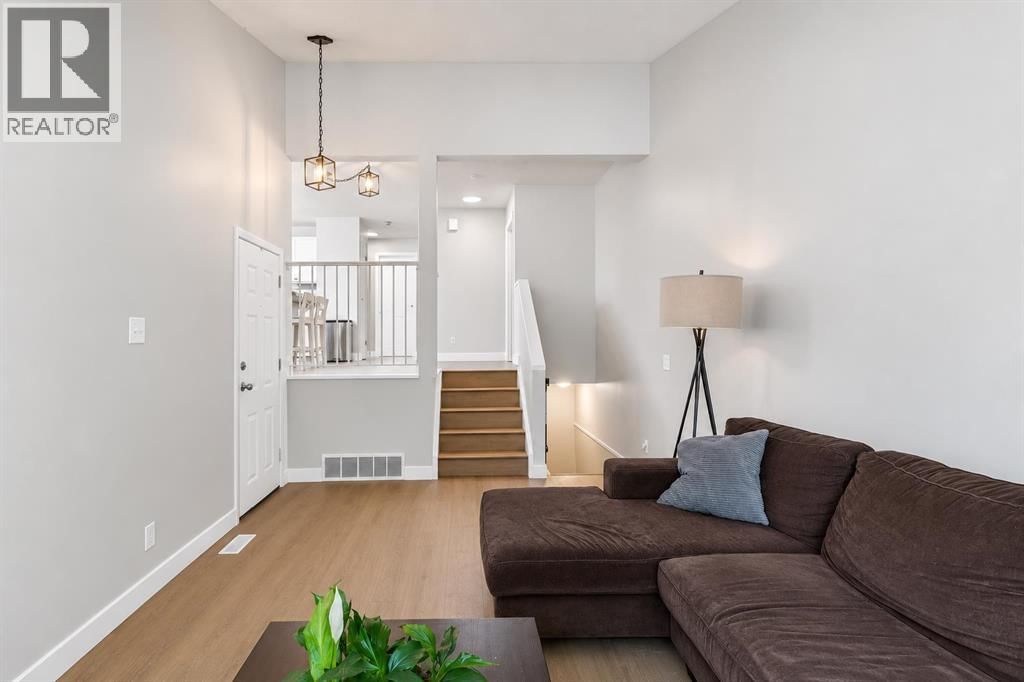 189 Deerfield Terrace property photo