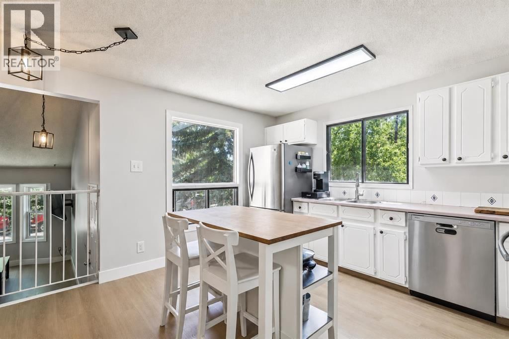189 Deerfield Terrace property photo