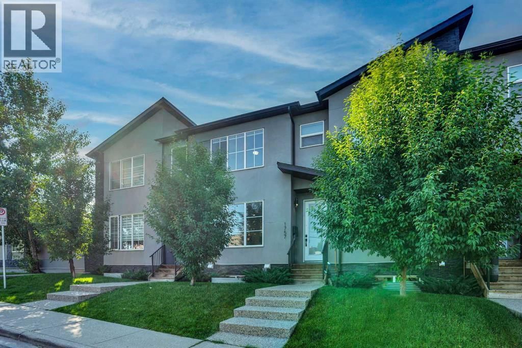 1757 45 Street property photo
