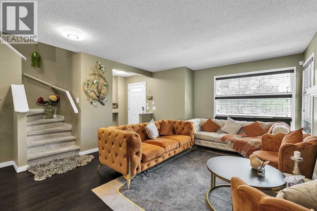 88 Walden Gardens property photo