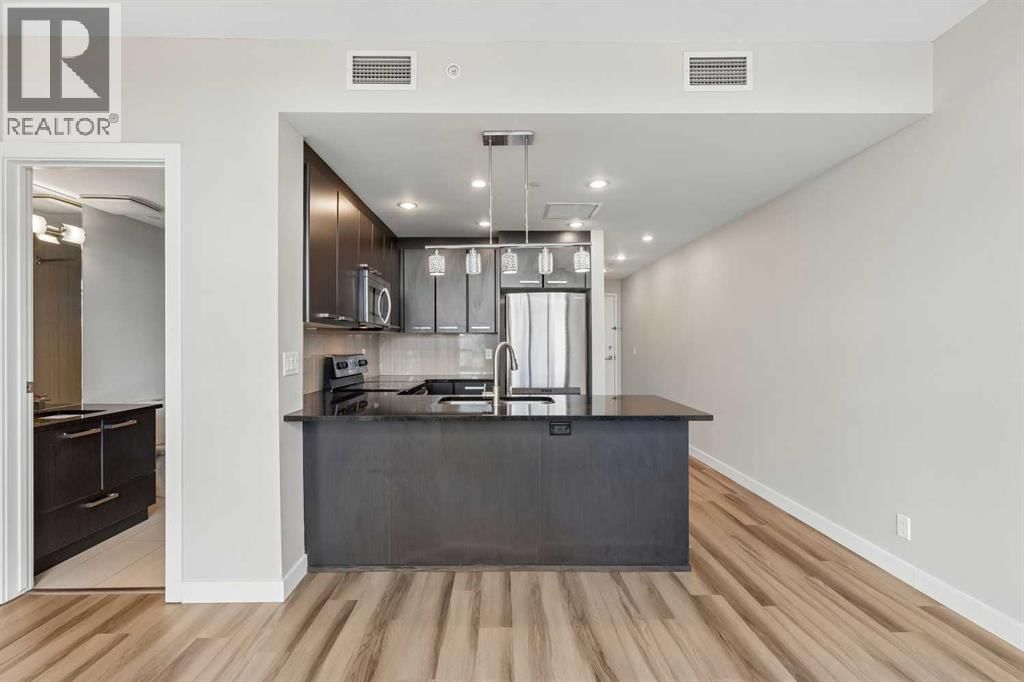 225 11 Avenue property photo