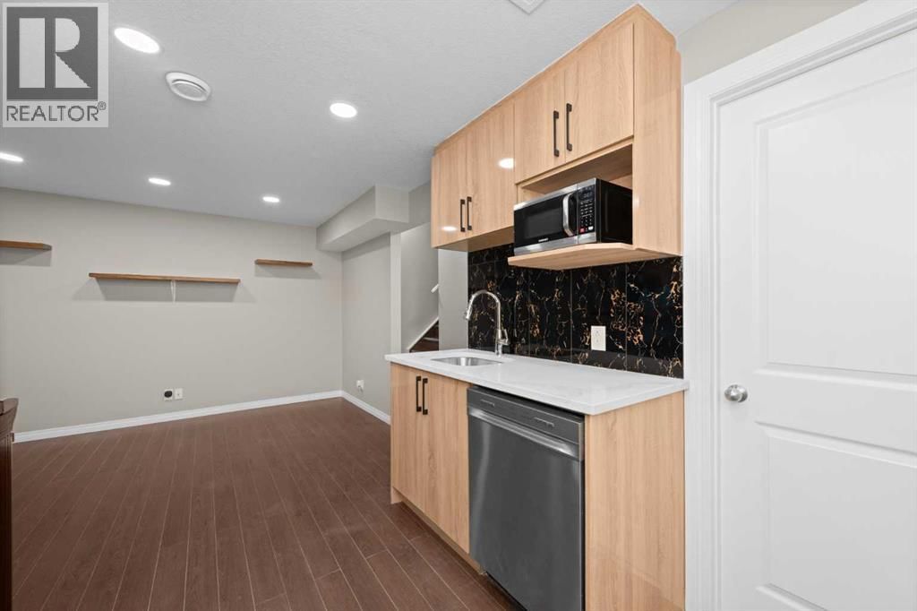 7 Panora Square property photo