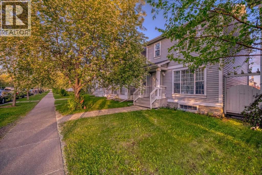 81 Prestwick Avenue