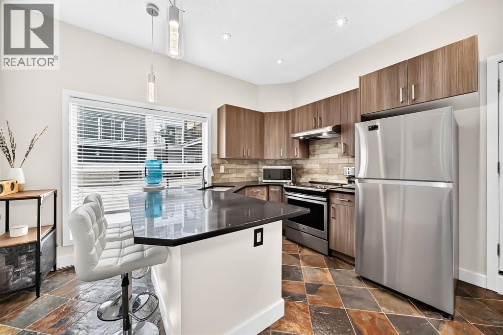 605 15 Avenue property photo