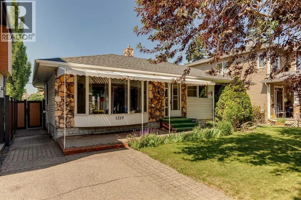 1219 Renfrew Drive property photo