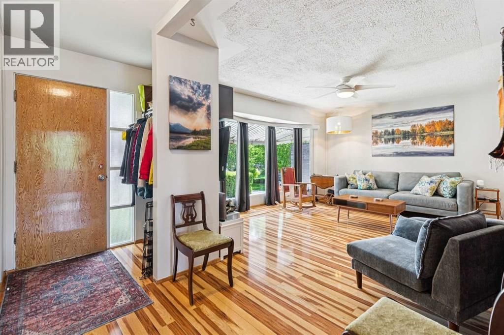 1219 Renfrew Drive property photo