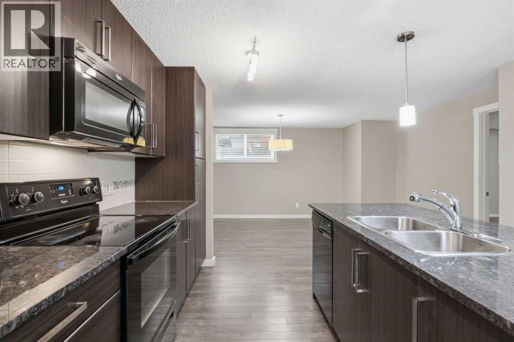 550 Mckenzie Towne Close property photo