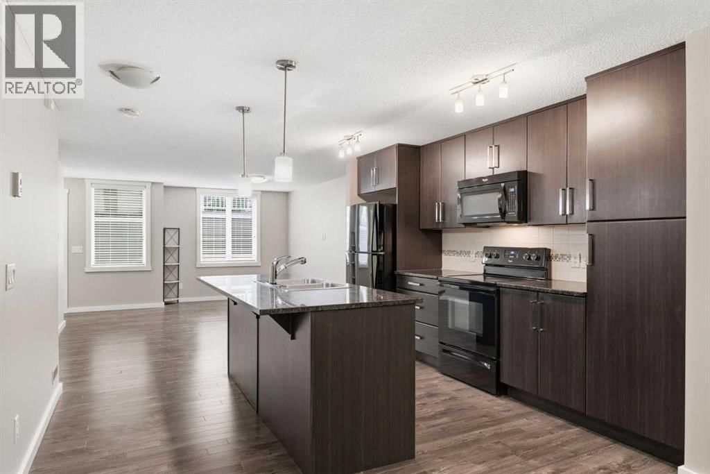 550 Mckenzie Towne Close property photo
