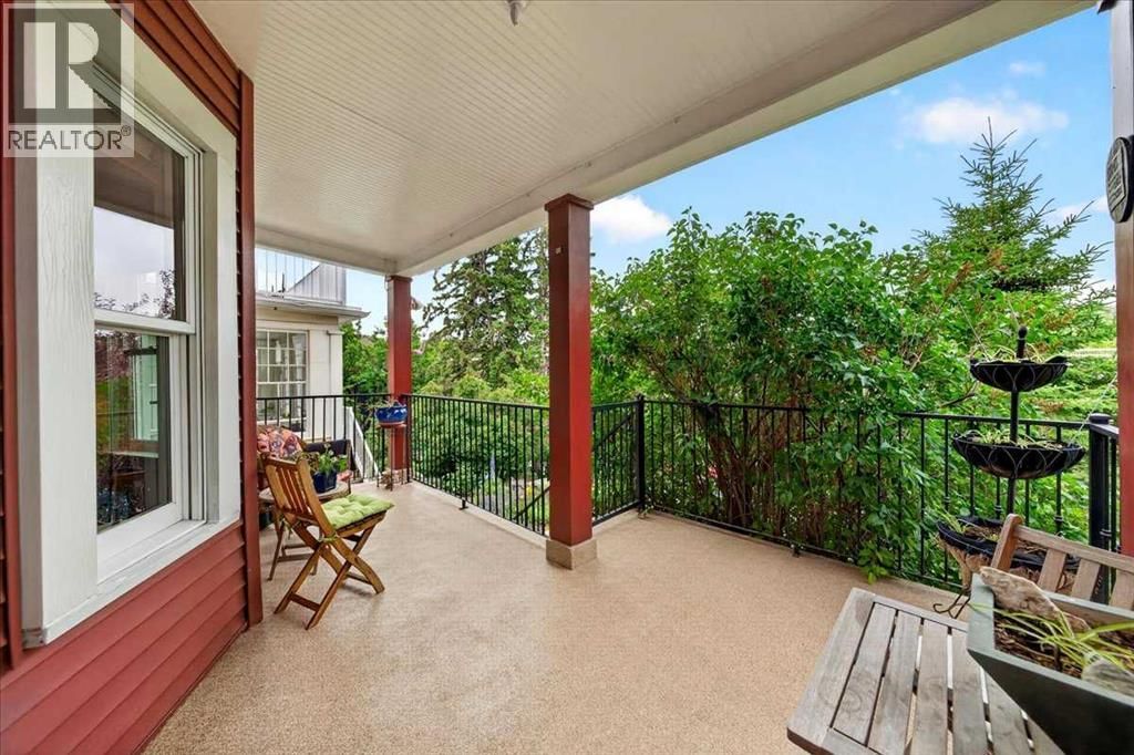 2410 16 Street property photo