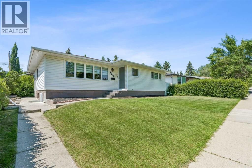 4319 19 Street property photo