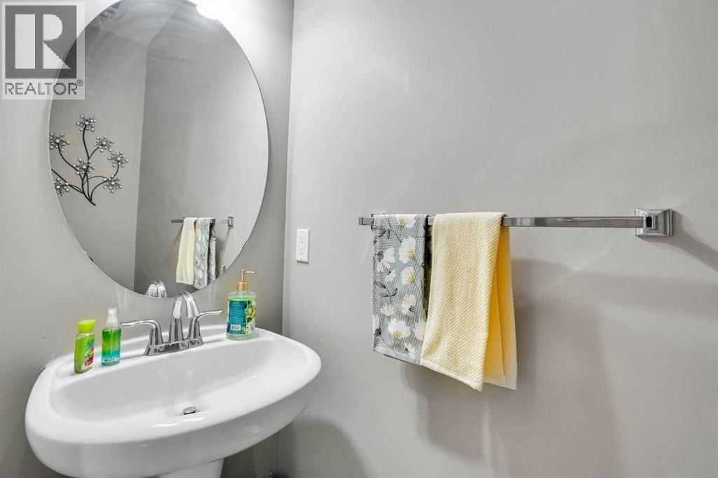 1239 Brightoncrest Green property photo