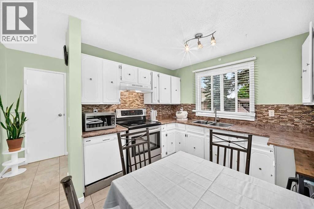 2727 Rundleson Road property photo
