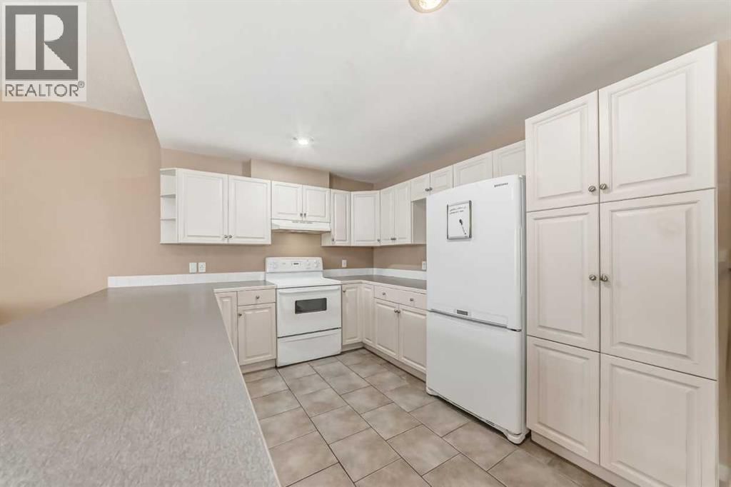 1922 9 Avenue property photo
