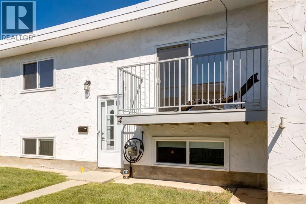 4503 75 Street property photo