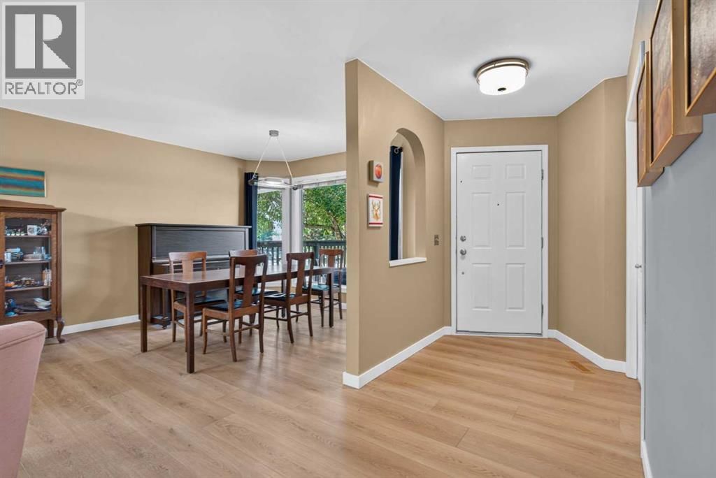 113 Riverview Court property photo