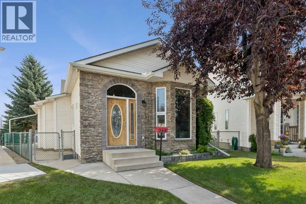246 Mt Lorette Place property photo