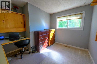9630 91B Avenue | Grande Prairie Alberta | Slide Image Fourteen