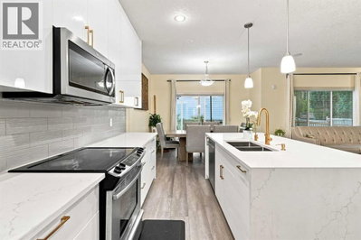 279 Copperpond Circle Southeast | Calgary Alberta | Slide Image Fifteen