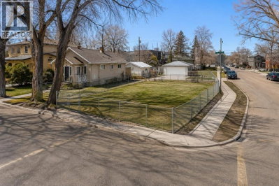 236 11 Avenue Northeast | Calgary Alberta | Slide Image Six