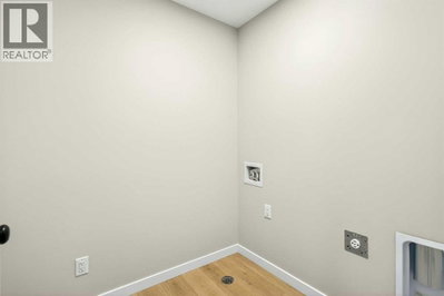 537 Sawgrass Green Northwest | Airdrie Alberta | Slide Image Thirty
