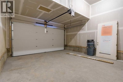 537 Sawgrass Green Northwest | Airdrie Alberta | Slide Image Thirty-four