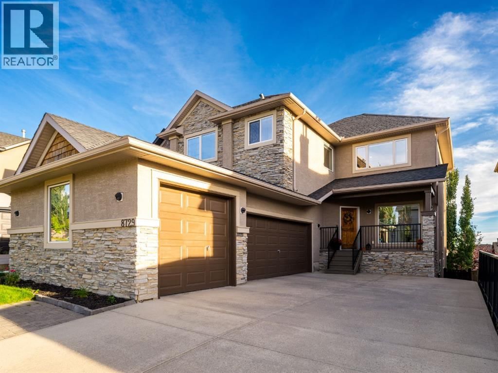 8729 14 Avenue Southwest, Calgary, Alberta T3H 5Y9