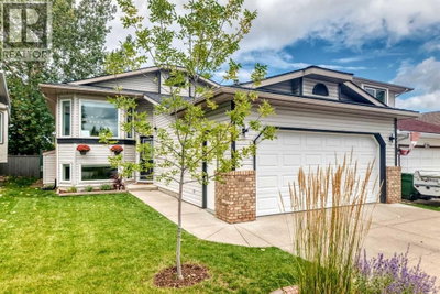 124 Shawinigan Way Southwest | Calgary Alberta | Slide Image One