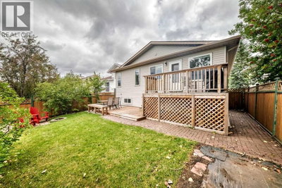 124 Shawinigan Way Southwest | Calgary Alberta | Slide Image Forty-seven